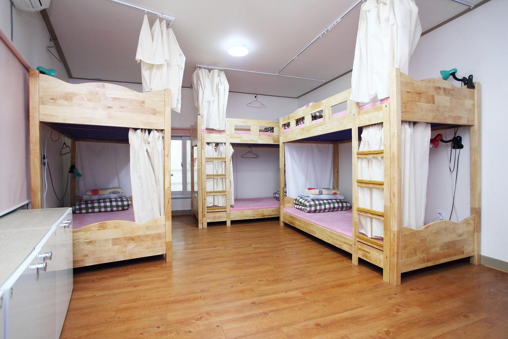 Hostel Mori