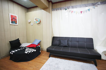 Hostel Mori *